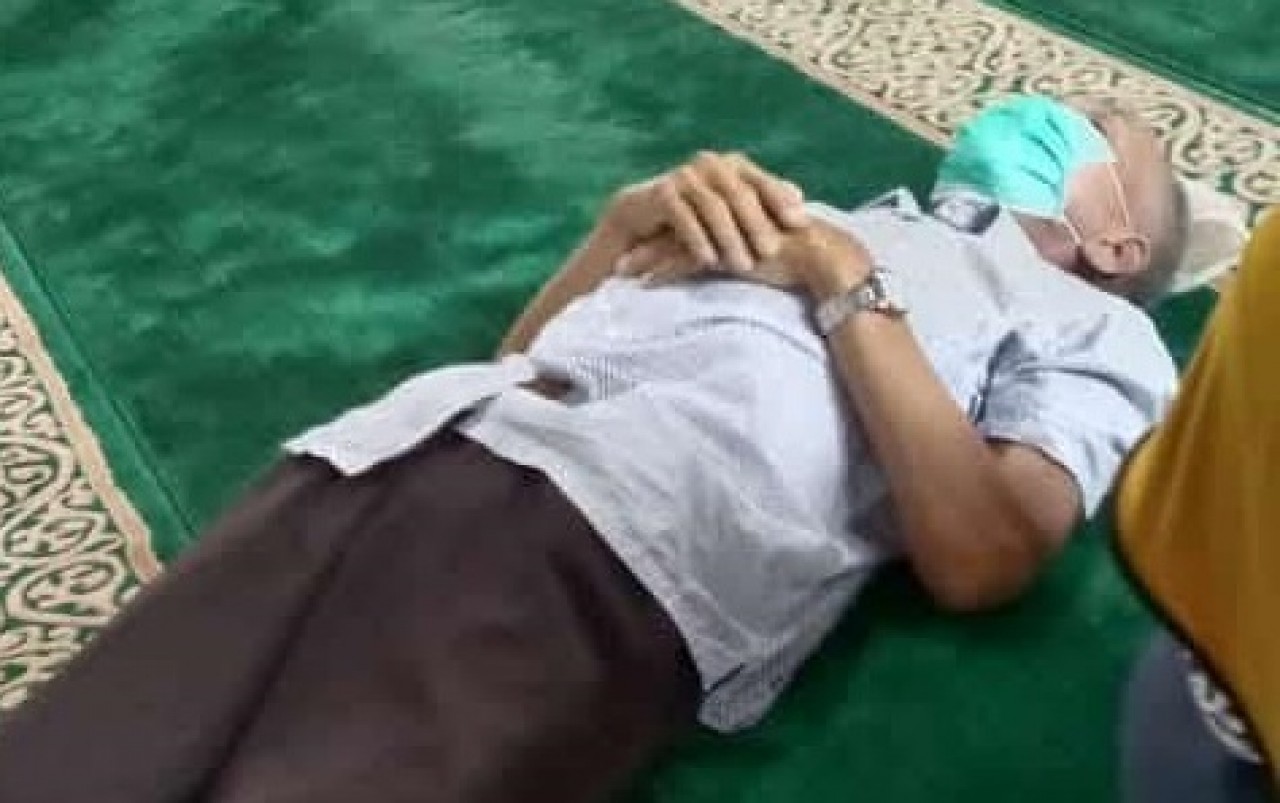 Hasan Wafat Saat Shalat  Dzuhur 