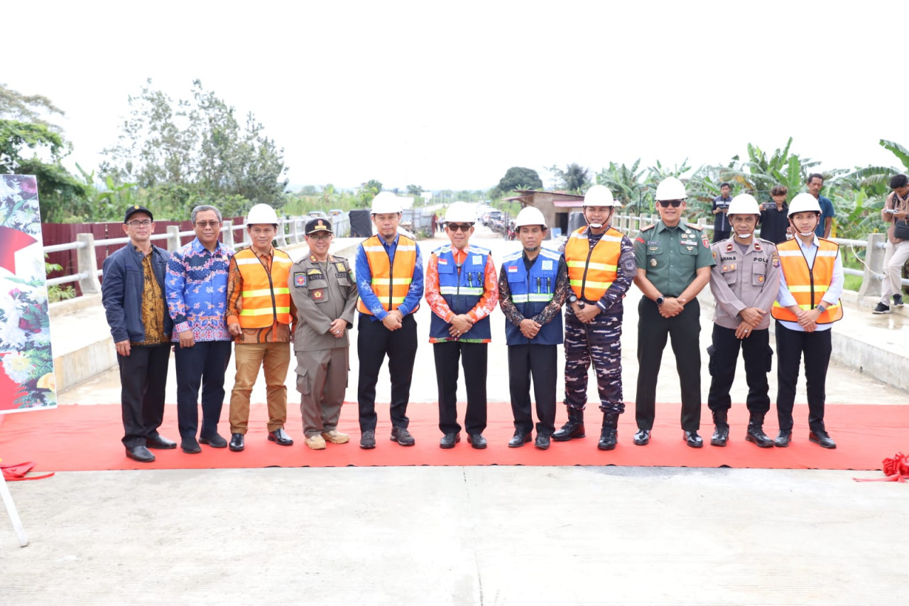 jembatan ring road ii solusi atasi kemacetan DI Sangatta,diresmikan Bupati Ardiansyah
