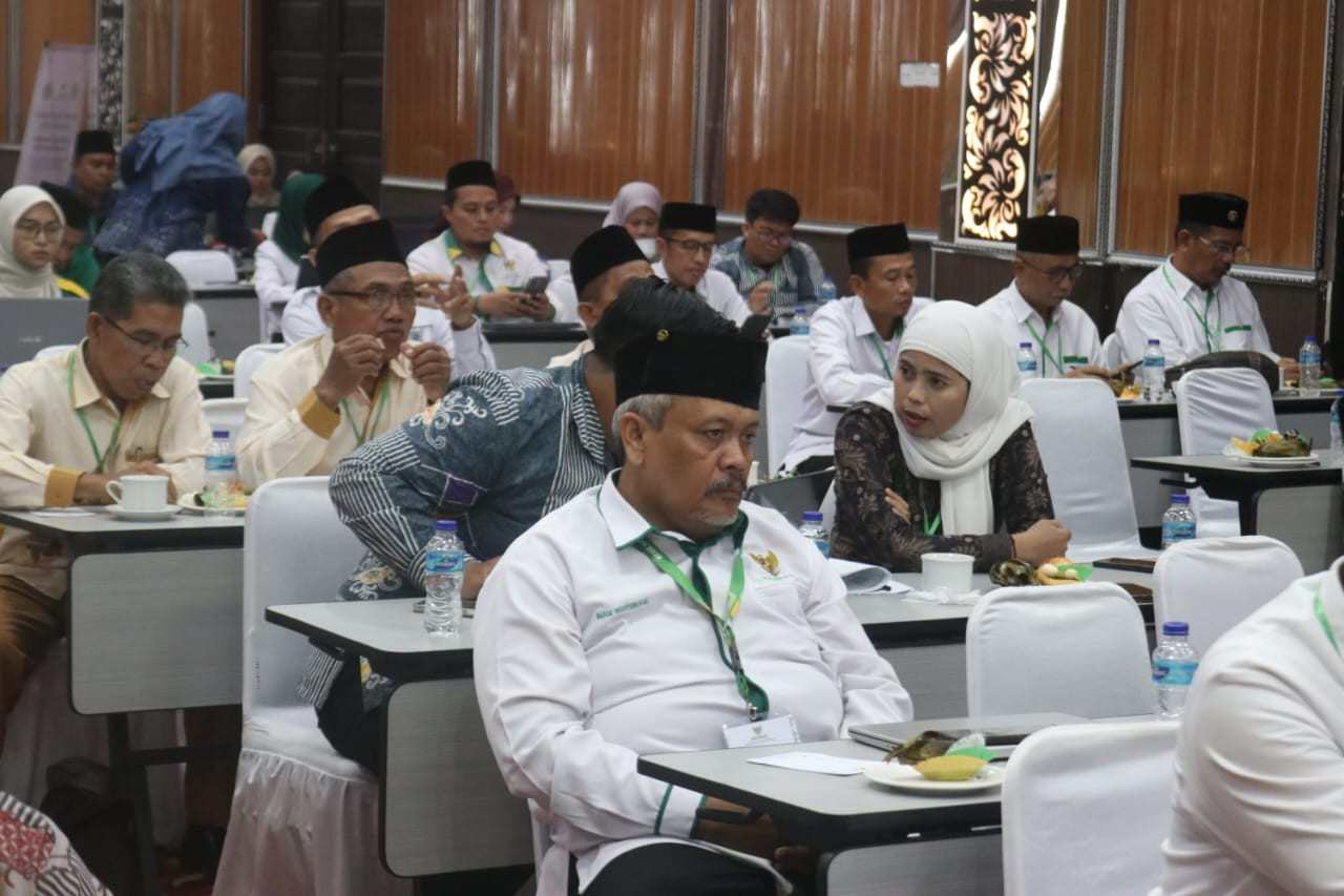 BELAJAR KELOLA DANA UMMAT CUKUP KE BAZNAS KUTIM SAJA