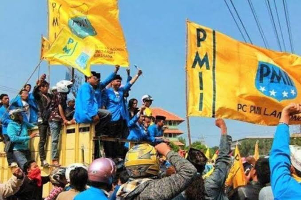 MAHASISWA KUTIM GELAR ASKSI DAMAI