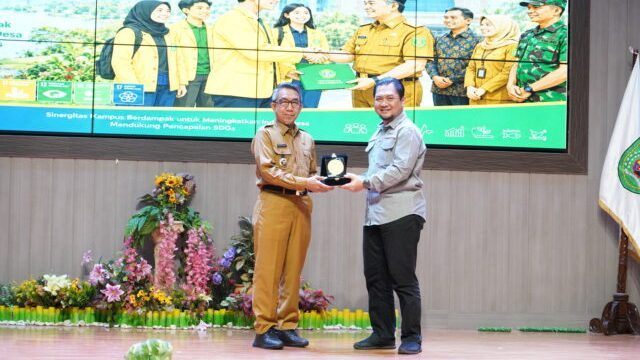 Ratusan Mahasiswa KKN di Kutim  dalam sebulan lebih Wajib kerjakan 3 program prioritas.