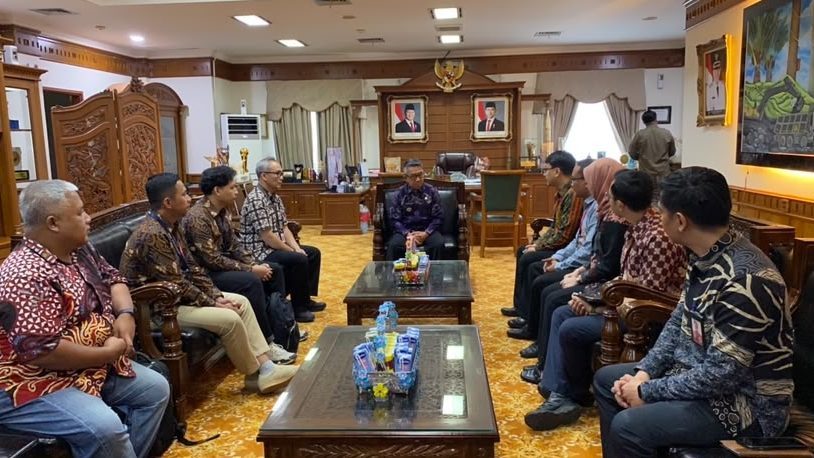 perluas jangakauan PT Telkom audensi dengan Bupati