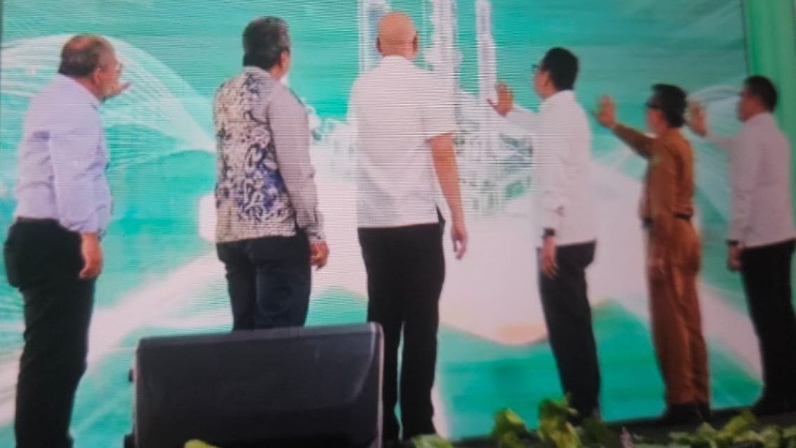 PT BEC tanamkan ivestasinya di kutim Sebesar Rp 41,5 T. untuk bangun pabrik methanol 