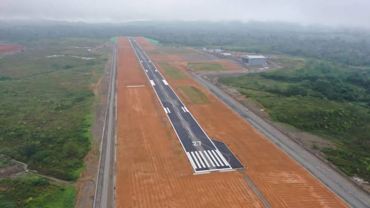bandara Byan Tabang  bisa didarati airbus A220-100