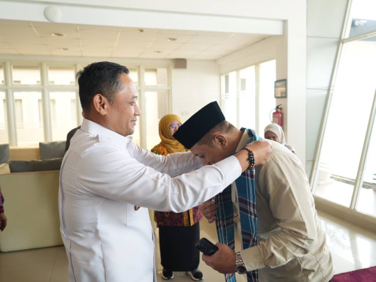 Wamenkop Ferry Kunjungi Kaltim, Gelorakan  Koperasi Merah Putih
