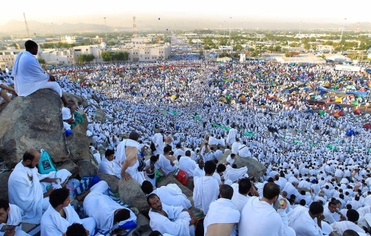 hindari Serangan heatstroke, Pemerintah Saudi Larang Jamaah keluar tenda saat Wukuf.