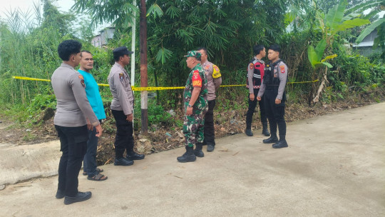 BAYI MALANG DITEMUKAN DALAM TAS KRESEK di gang komando2