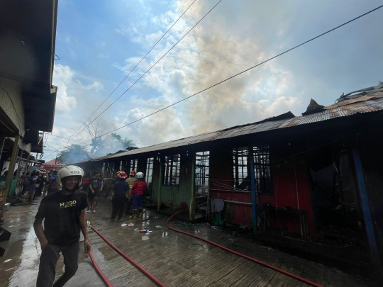  1 BARAKAN LUDES DI SIANG BOLONG.