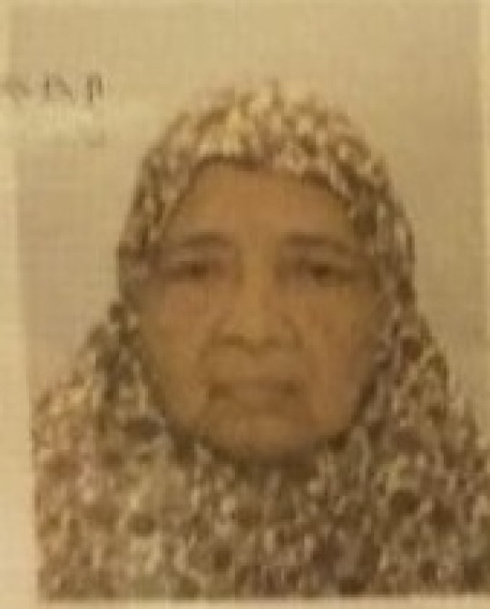 nurhani jamaaah kloter 4 / bpn  wafat di medan  -dalam penerbangan ke balikpapan alami sesak nafas.