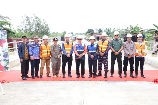 jembatan ring road ii solusi atasi kemacetan DI Sangatta,diresmikan Bupati Ardiansyah