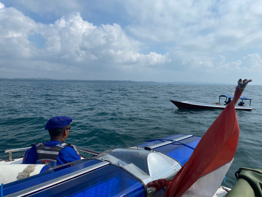 satpolairud kutim juga gelorakan cinta tanah air di laut