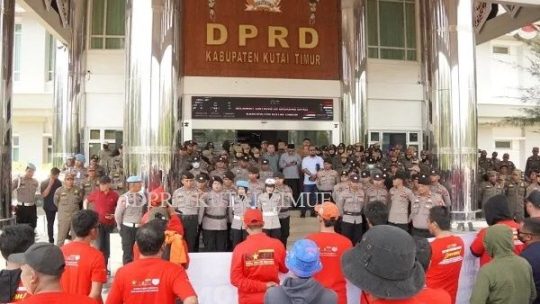 Gaji buruh dipangkas, dprd Kutim segera bentuk panja