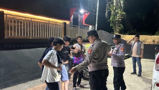 jaga Kamtibmas tetap terkendali, Polsek Muara Wahau Gelar Psatroli KRYD menyeluruh.