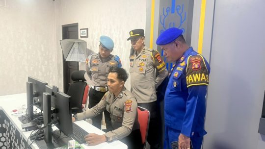 comand center Polres Kutim siaga 24 jam siap memberikan layanan kepada masyarakat