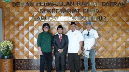 (Bappemperda) DPRD Kota Bontang. Belajar  KE DPRD kUTIM