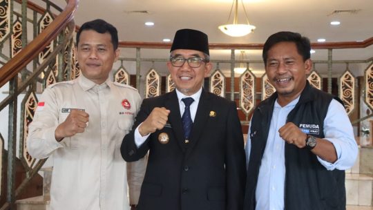 pemuda kutim Hebat dan IKA HIPMA KT dorong Pemkab sediakan dana peningkatan kualitas sdm